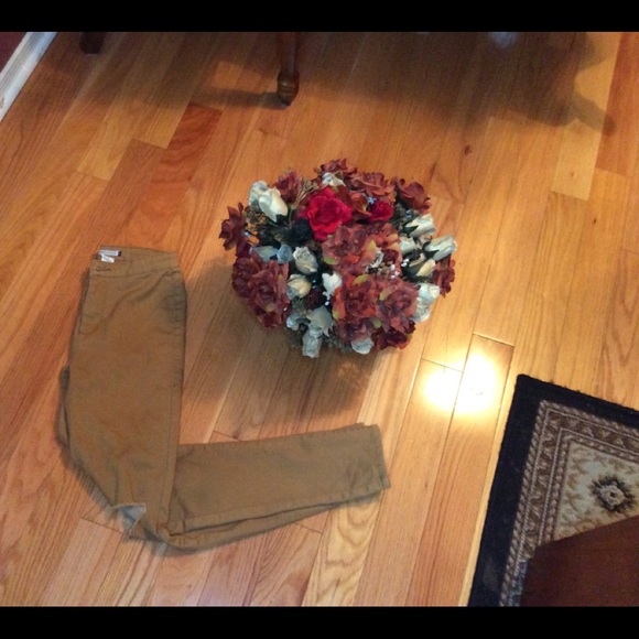 Jeans... - Picture 2 of 14